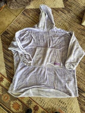 Plush Lavender Hooded Oversized Pullover with Pocket